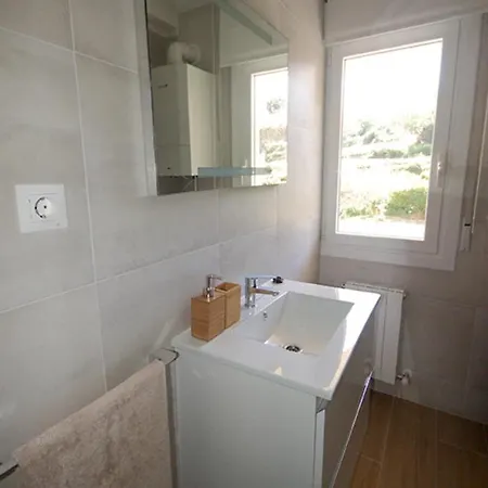 Sun&sea Nuevo Apartamento En La Playa Nearest Beach To Bilbao 아파트 *